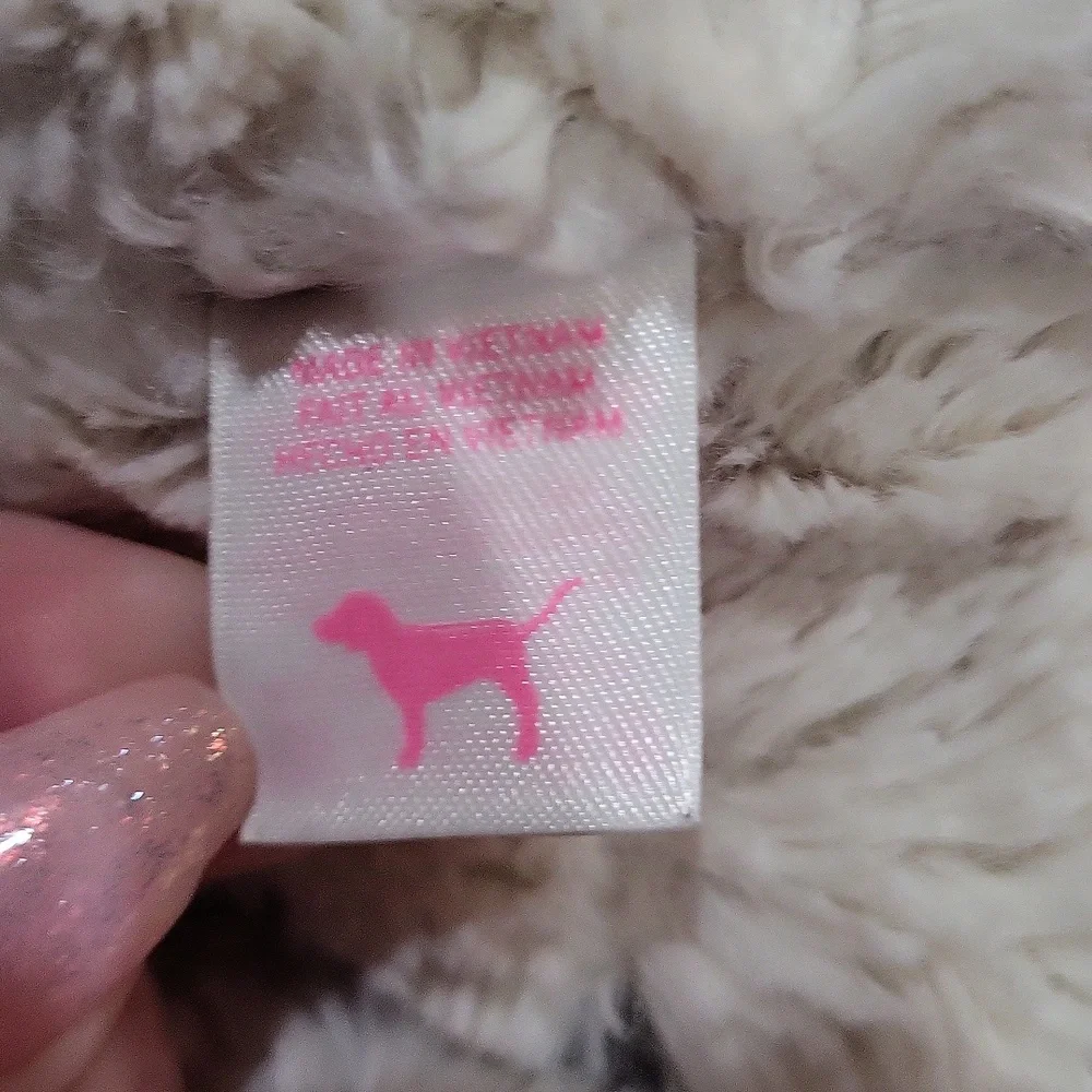 Victoria's Secret PINK Hoodie - Picture 14 of 16